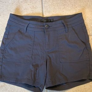 Prana shorts “Olivia” 5” inseam